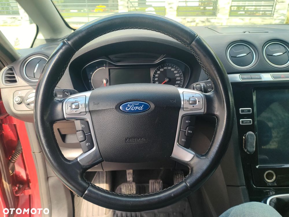 Ford S-Max - 21