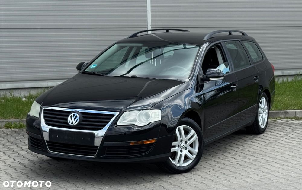 Volkswagen Passat 1.6 Comfortline - 21