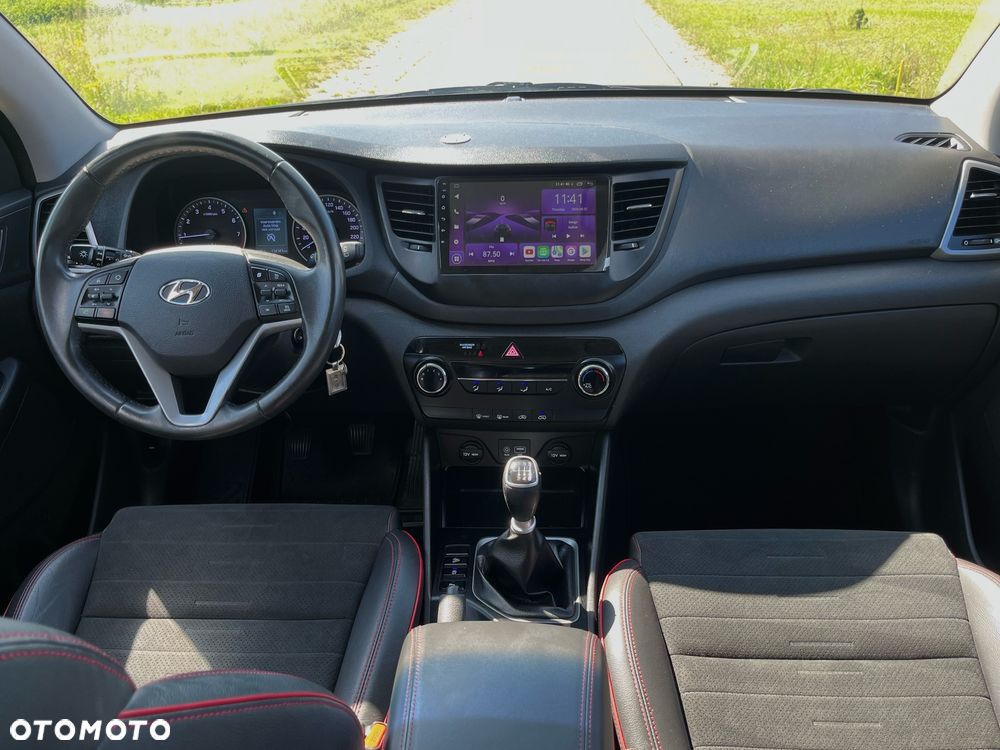 Hyundai Tucson - 16