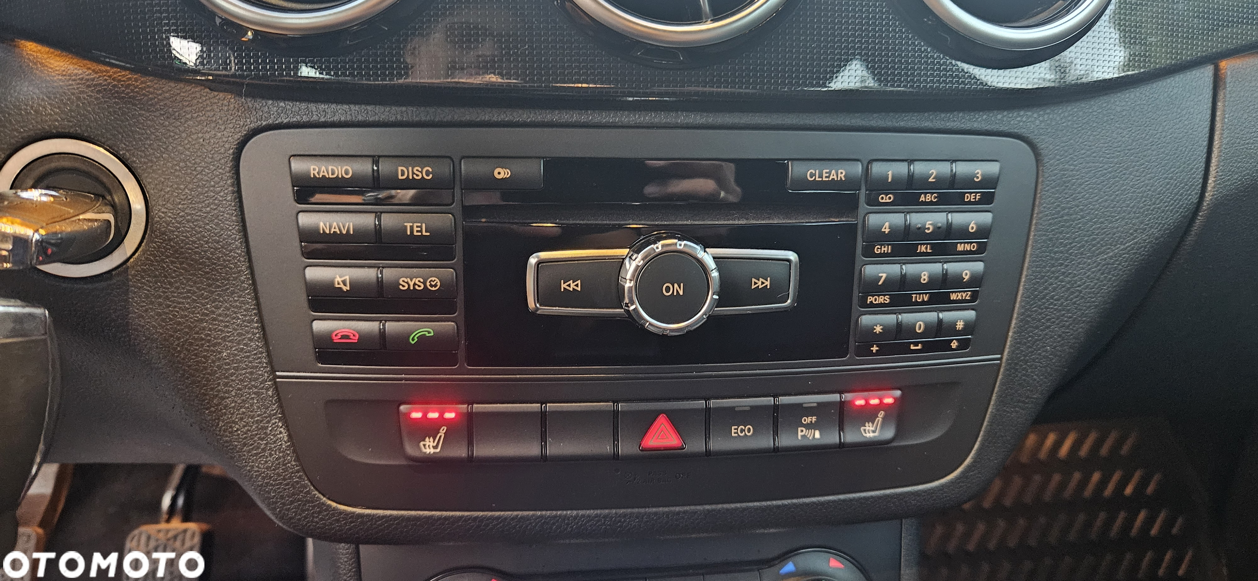 Mercedes-Benz Klasa B 180 BlueEFFICIENCY Edition - 35