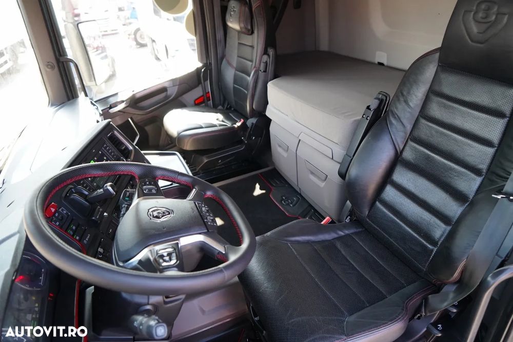 Scania R 730 XT / V8 / 6X4 / PENTRU LEMN / PENTRU COPACI / PENTRU PĂDURE / HDS LOGLIFT F96ST / CABINĂ / ANVELOPE 100% / 2020A - 31