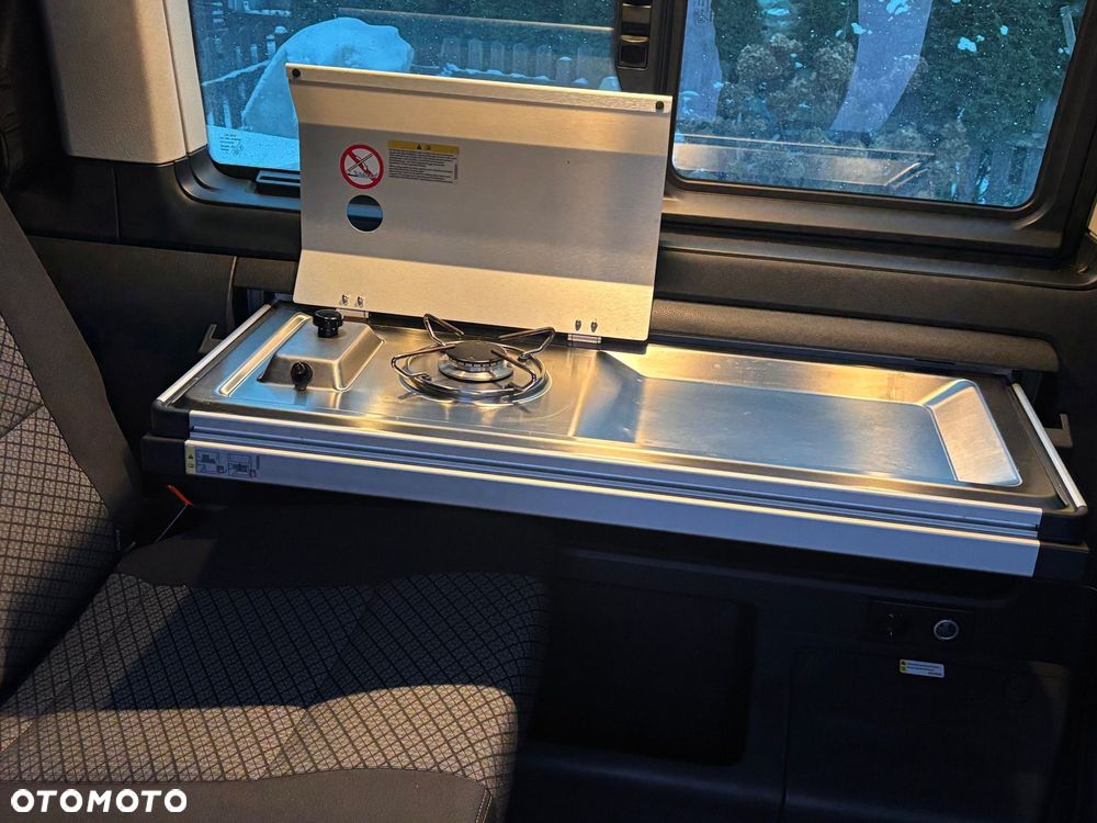 Volkswagen California - 11