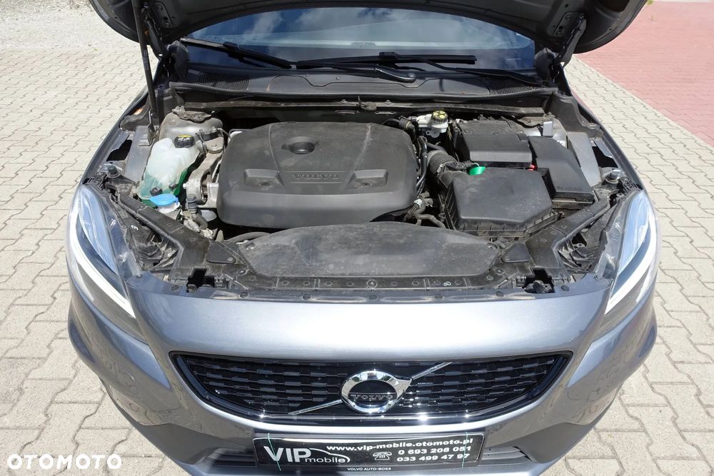 Volvo V40 T3 Drive-E R-Design Kinetic - 39