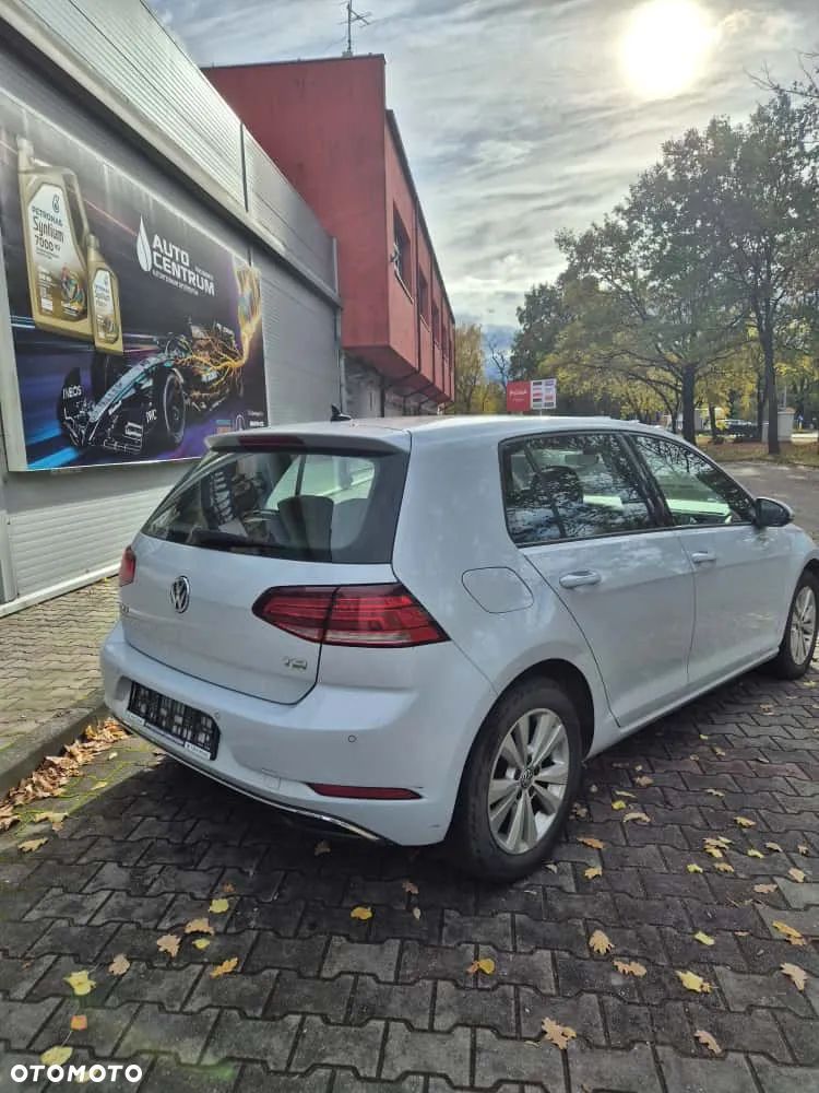 Volkswagen Golf VII 1.0 TSI BMT Trendline - 4