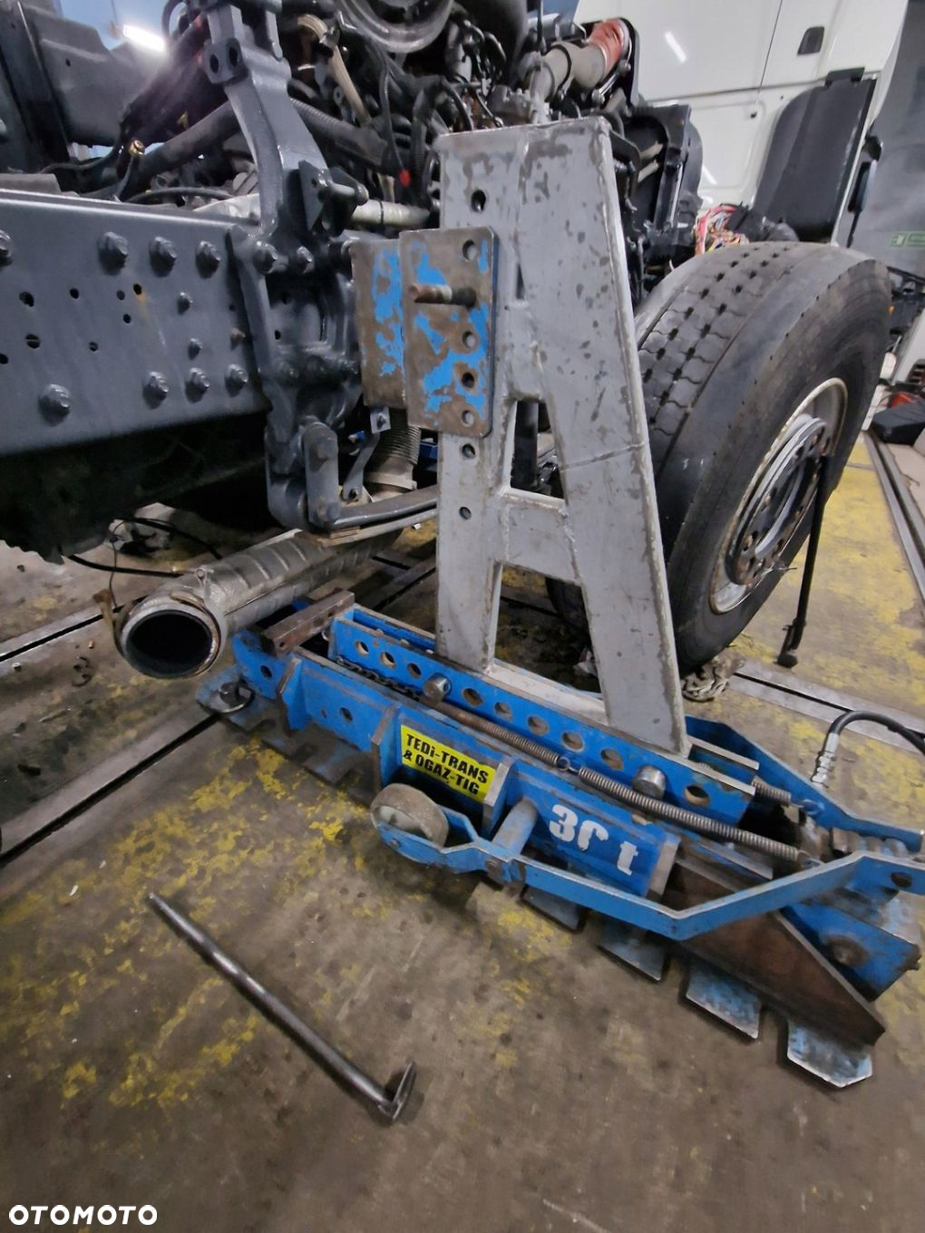 PROSTOWANIE NAPRAWA RAMA KABINA SCANIA VOLVO DAF ACTROS IVECO - 10
