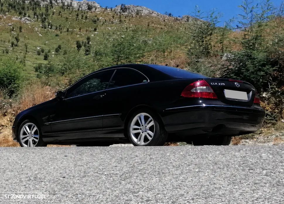 Mercedes-Benz CLK 220 CDi Avantgarde Aut. - 15