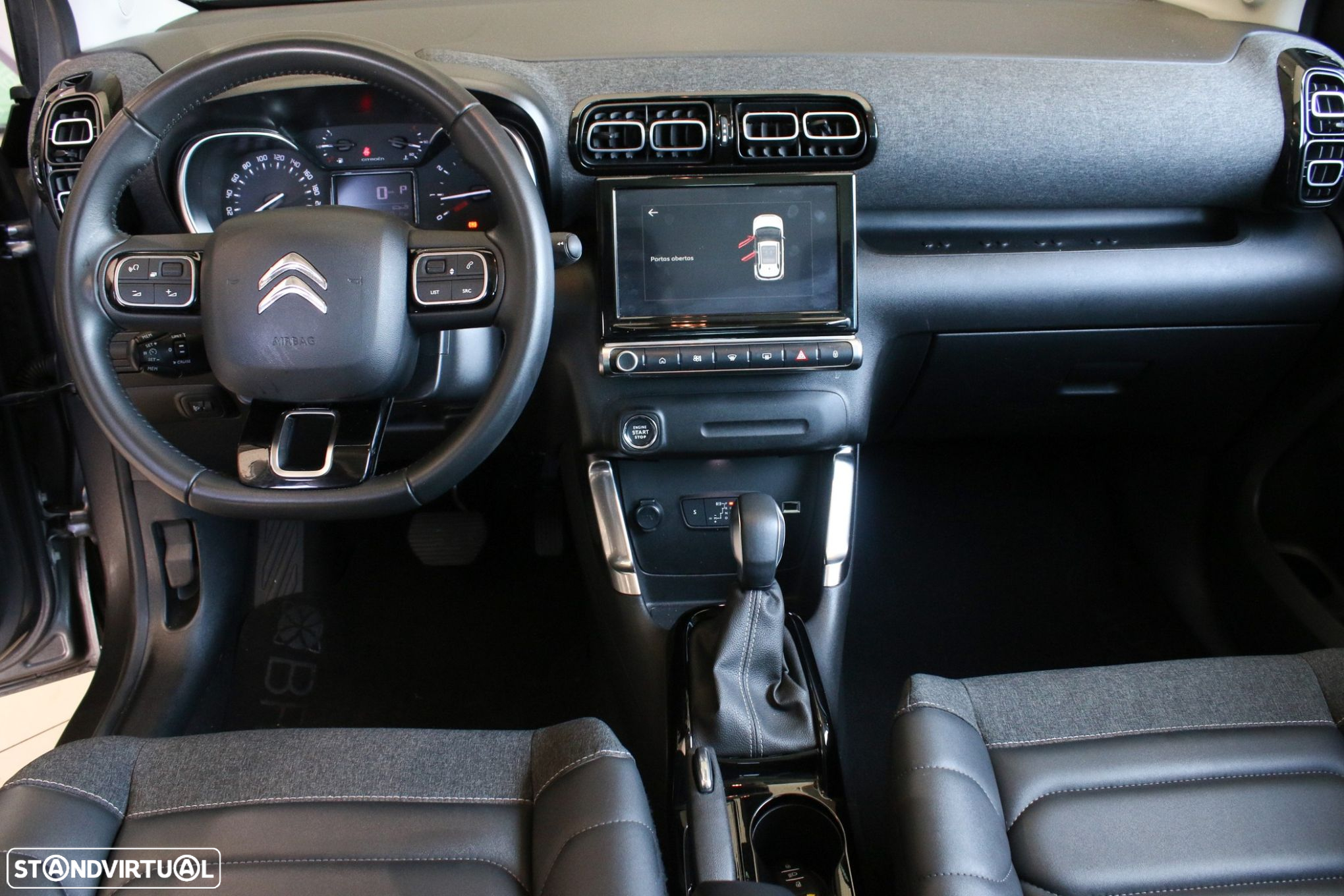 Citroën C3 Aircross 1.2 PureTech Shine Pack EAT6 - 35