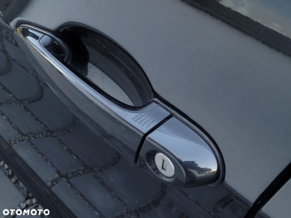 BMW Seria 3 318d DPF - 38