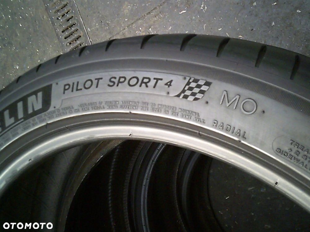 MICHELIN Pilot Sport 4 225/45R18 5,7mm 2024 - 3