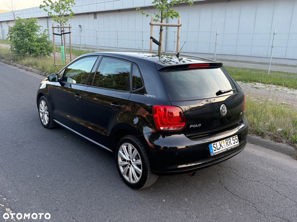 Volkswagen Polo 1.4 16V Highline - 8
