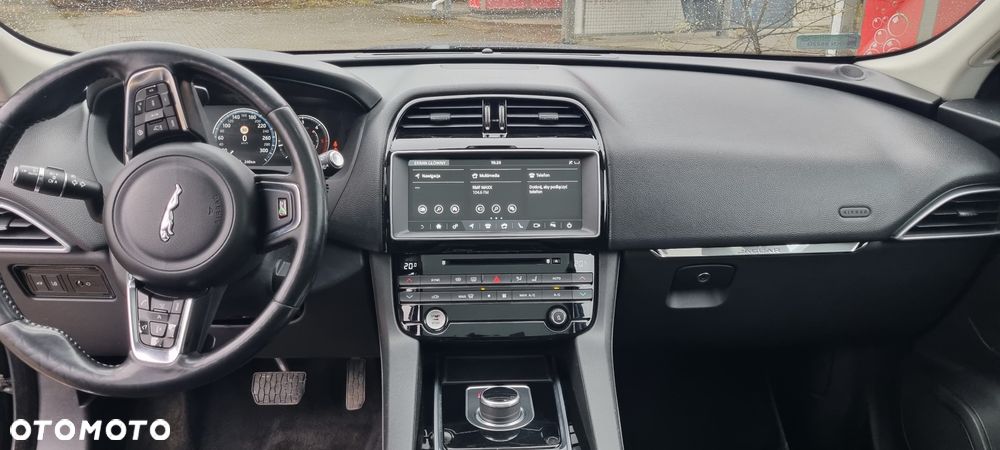 Jaguar F-Pace 2.0 i4D AWD R-Sport - 6