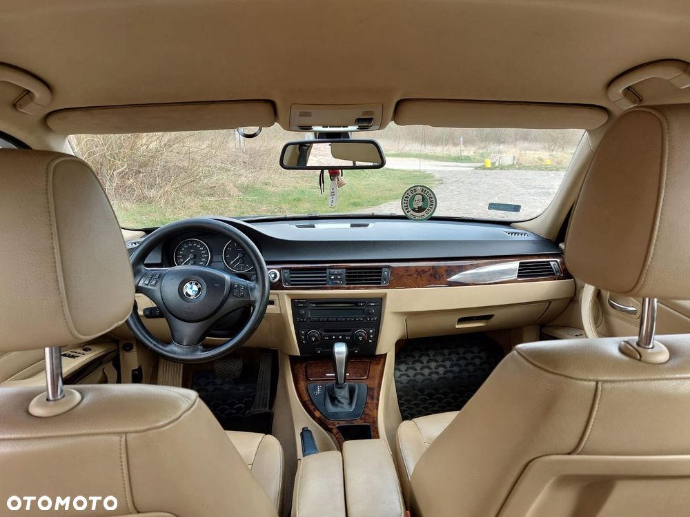 BMW Seria 3 - 8