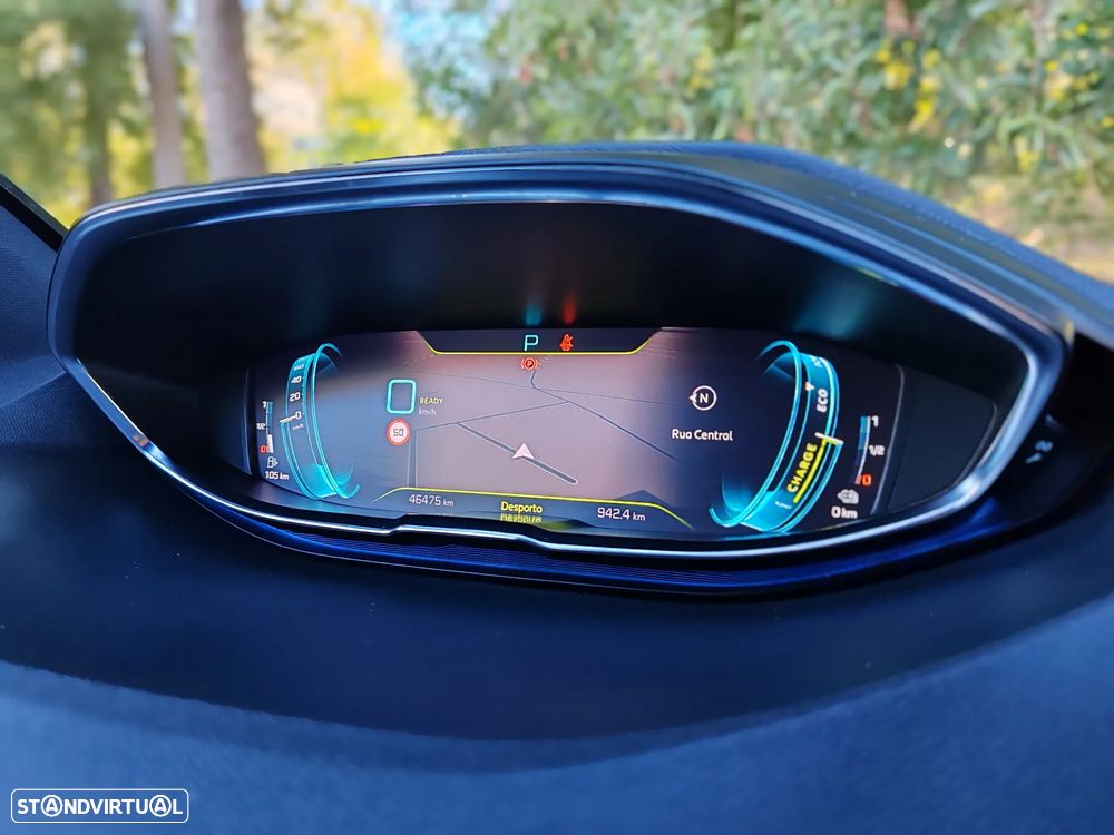 Peugeot 3008 1.6 Hybrid GT Pack e-EAT8 - 31
