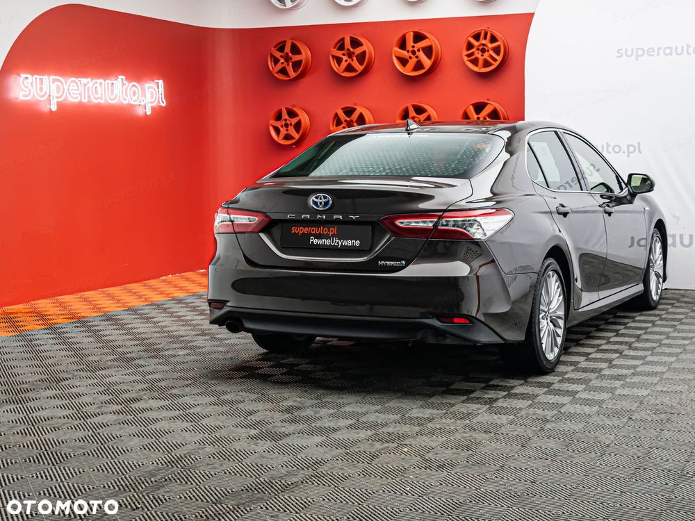 Toyota Camry 2.5 Hybrid Executive CVT - 7