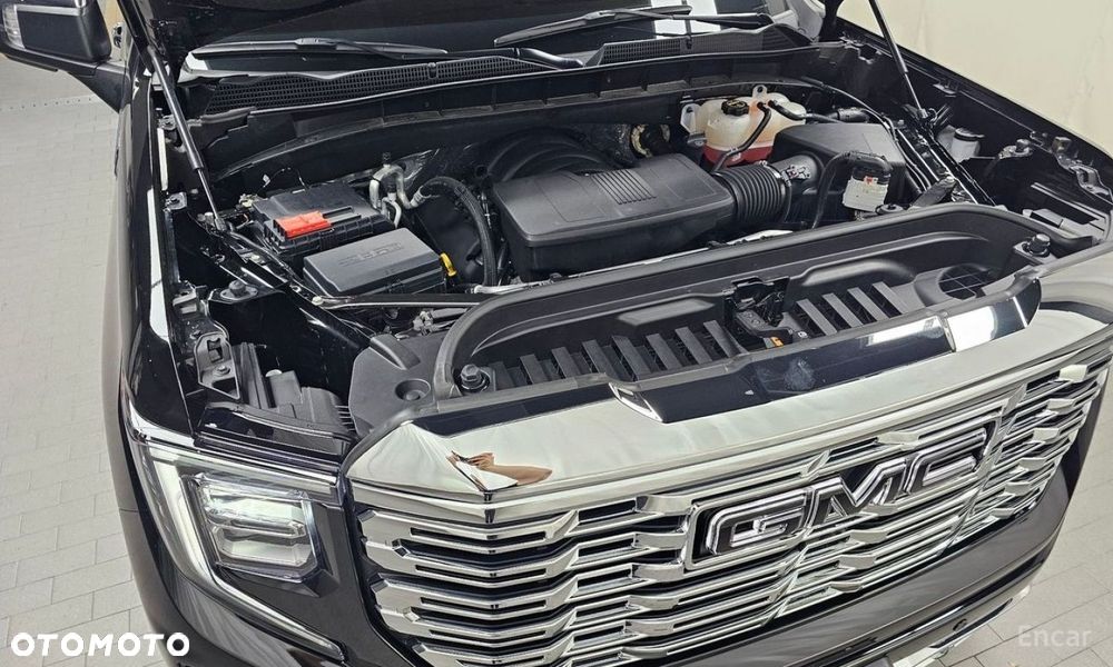 GMC Sierra - 19