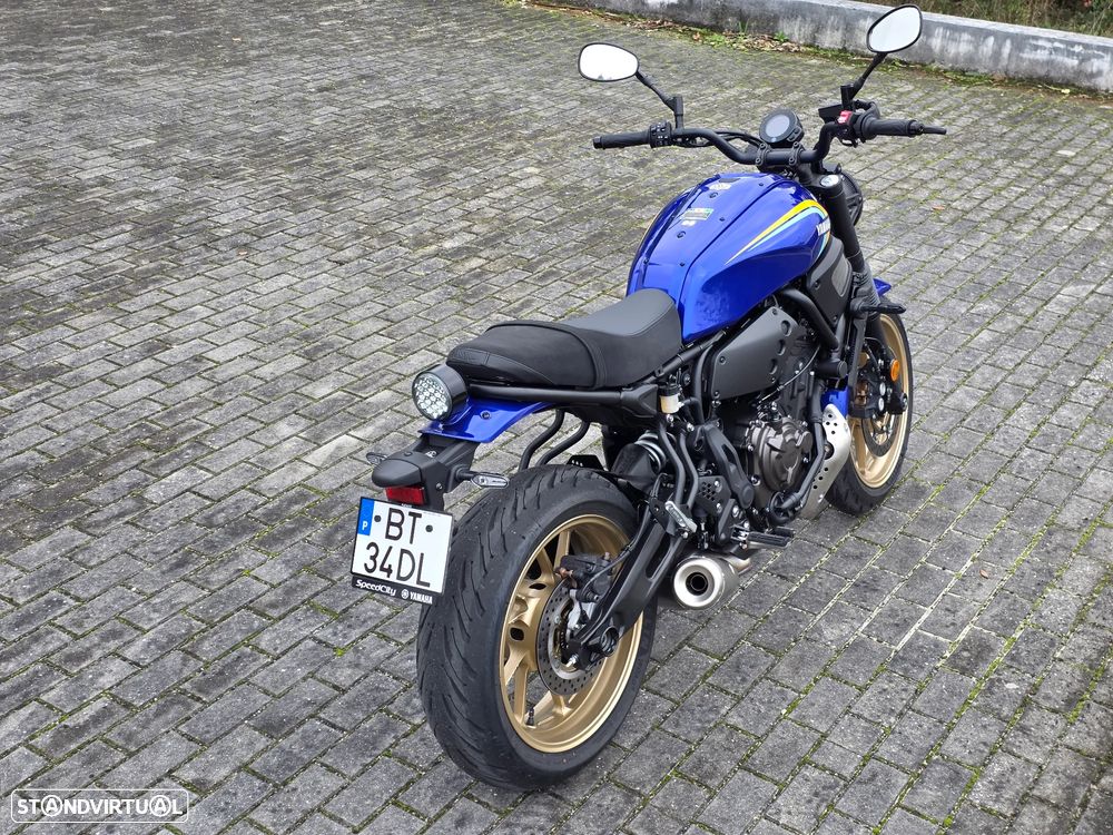 Yamaha XSR - 12