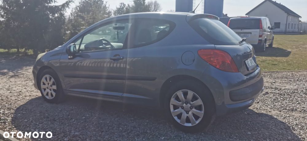 Peugeot 207 1.4 16V Trendy - 5