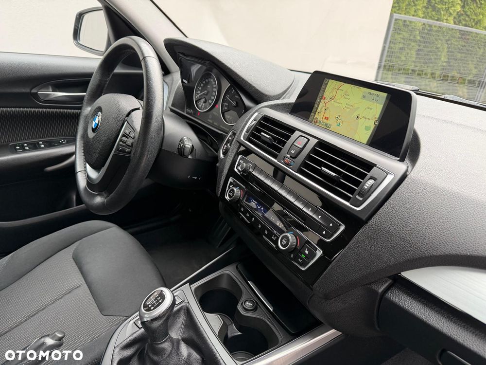 BMW Seria 1 118i - 14