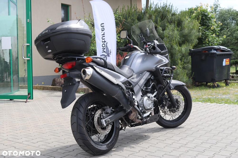 Suzuki V-STROM - 8