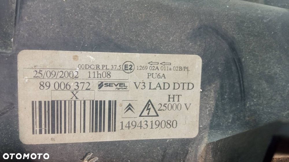 LAMPA PRAWA PRZEDNIA CITROEN C8 - 3