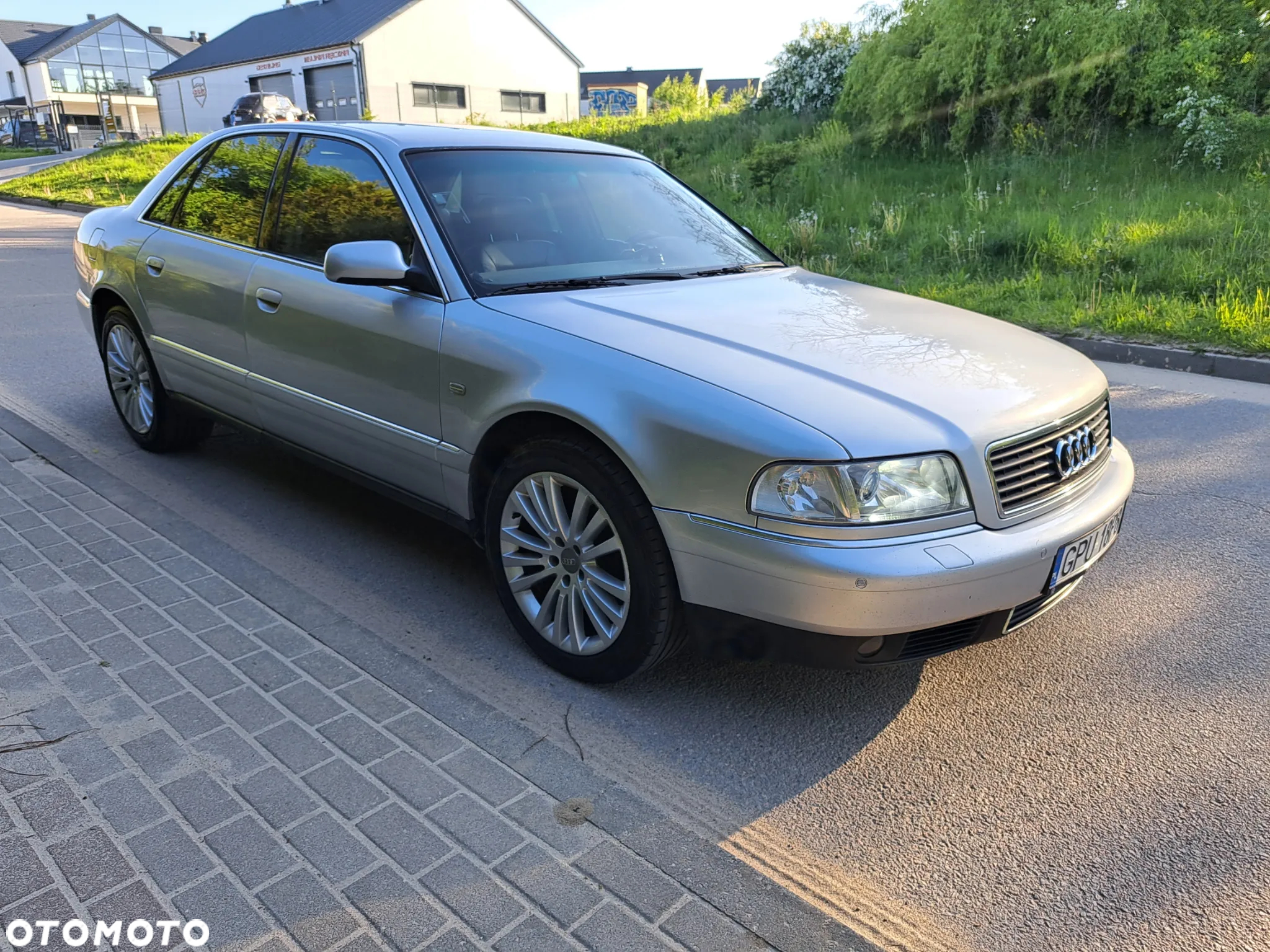Audi A8 3.7 Quattro - 7