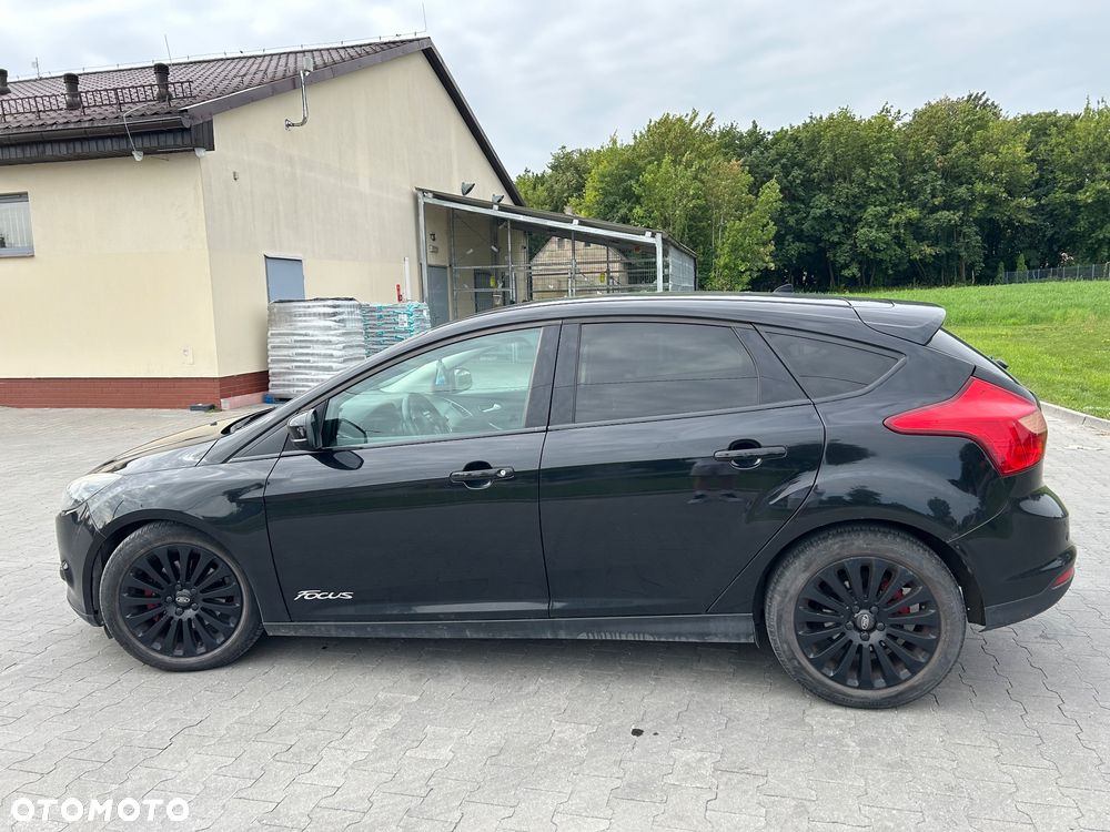 Ford Focus 1.6 TDCi DPF Titanium - 4