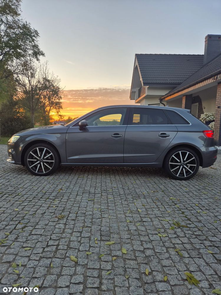 Audi A3 Sportback - 5
