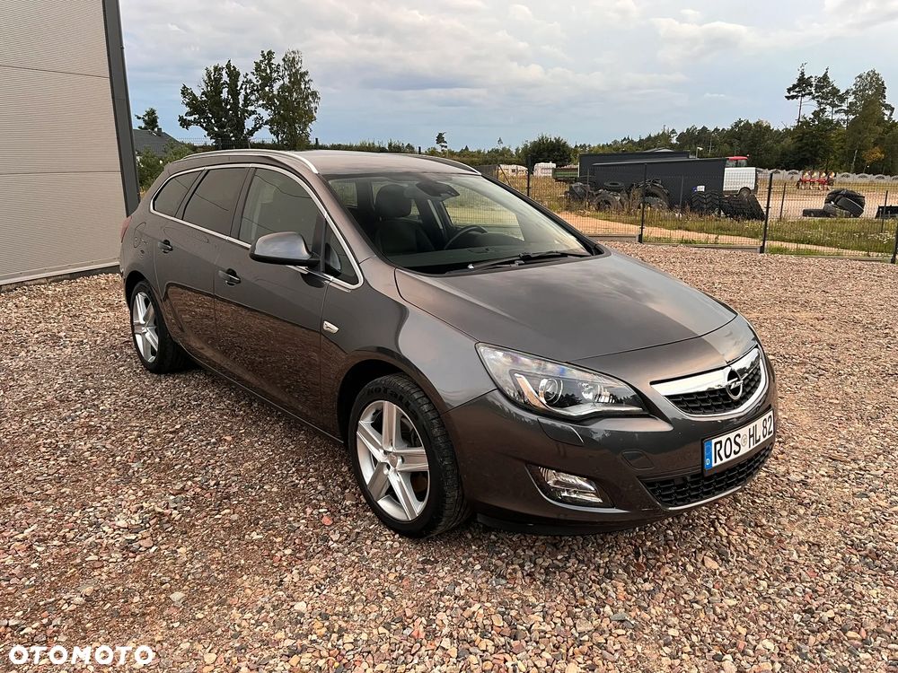 Opel Astra 2.0 CDTI DPF Cosmo - 5