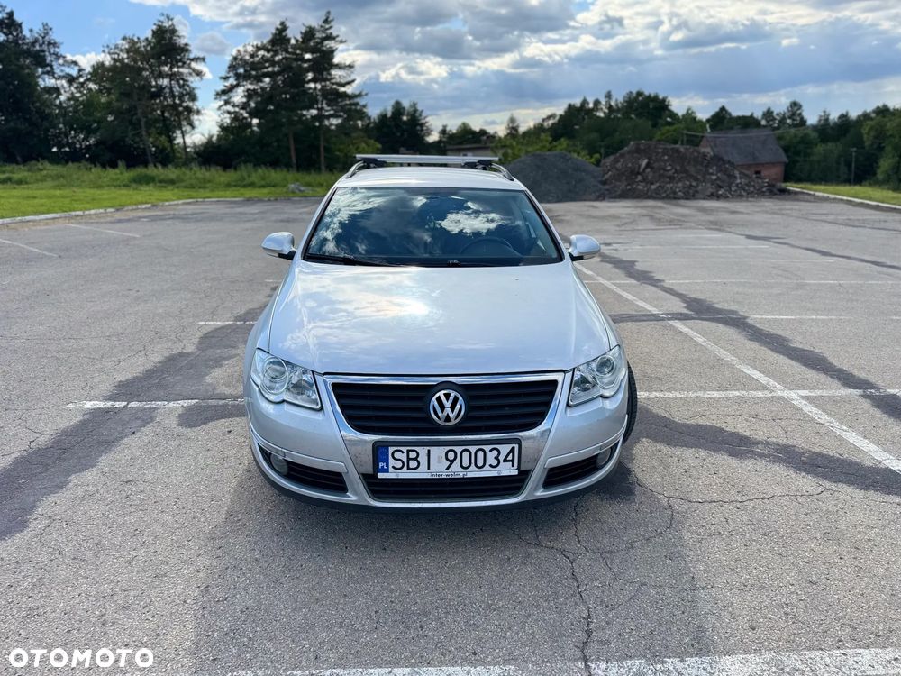 Volkswagen Passat - 2