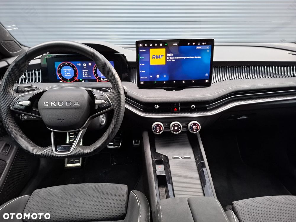 Skoda Superb 1.5 TSI Sportline DSG - 18