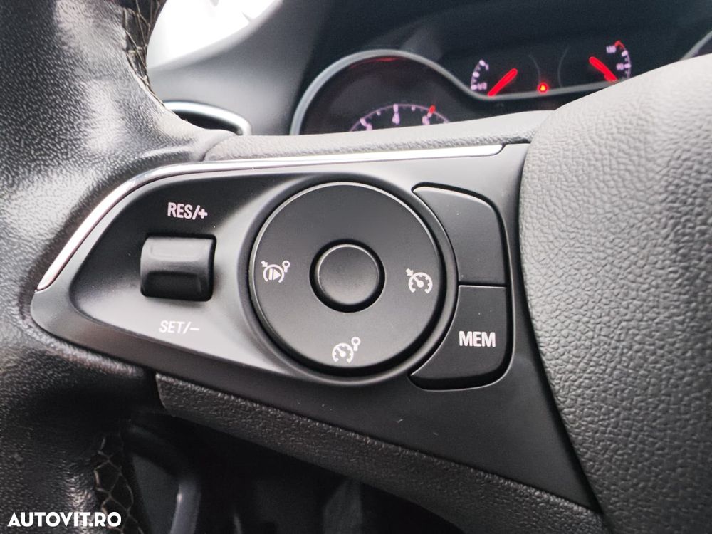 Opel Crossland 1.5 Diesel Automatik Business Edition - 24