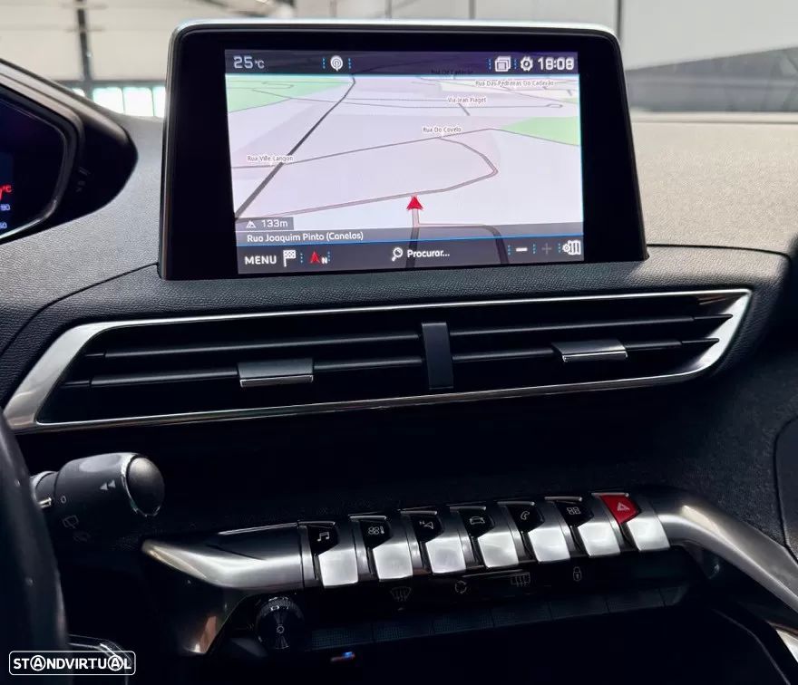 Peugeot 3008 1.2 PureTech Allure - 8