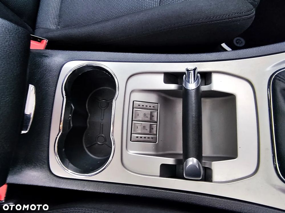 Ford S-Max 2.0 FF Titanium - 20