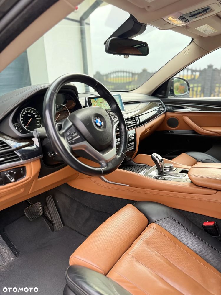 BMW X6 xDrive35i - 10