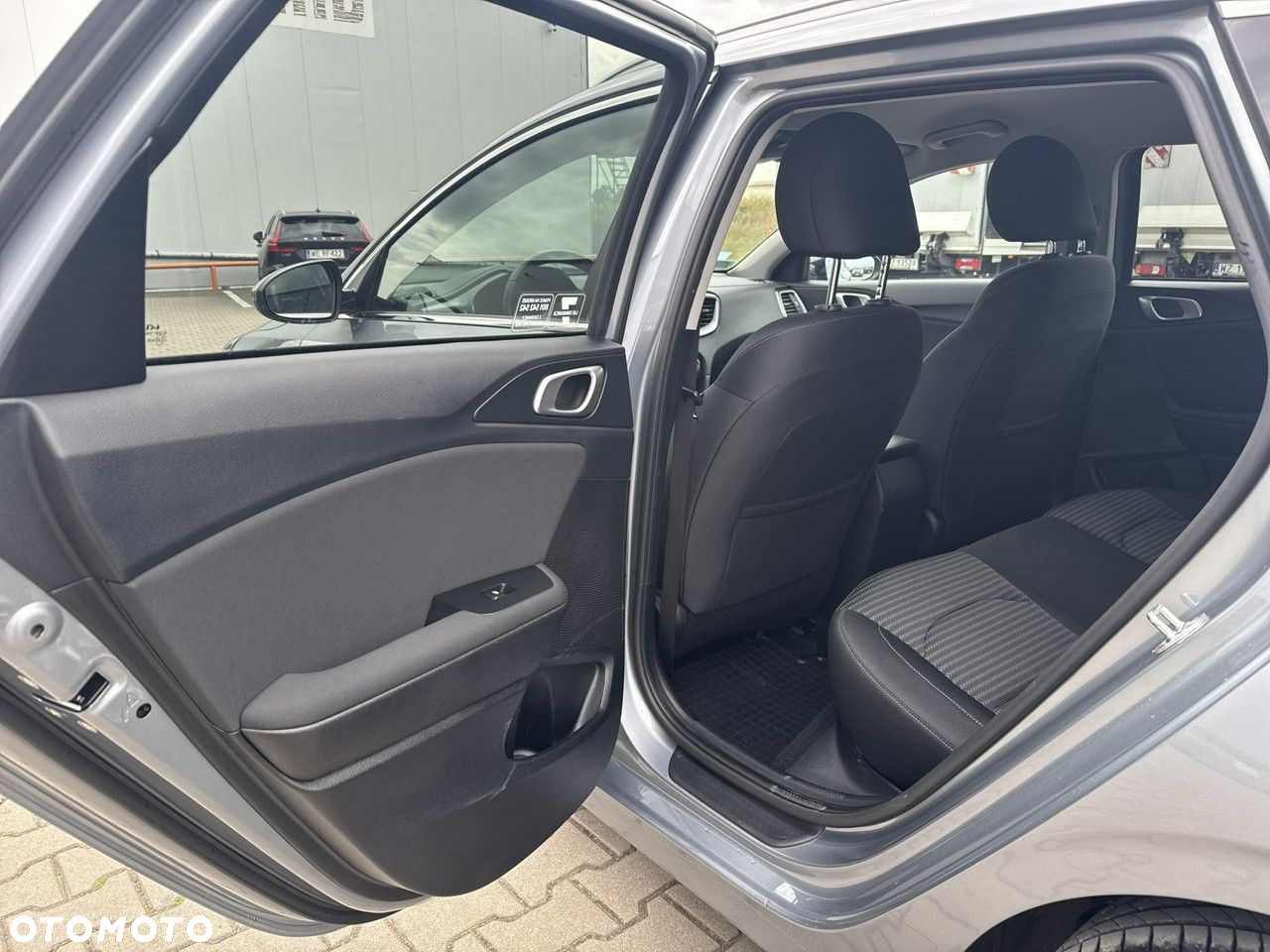 Kia Ceed 1.5 T-GDI M DCT - 14