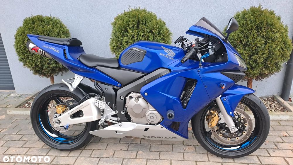 Honda CBR - 2