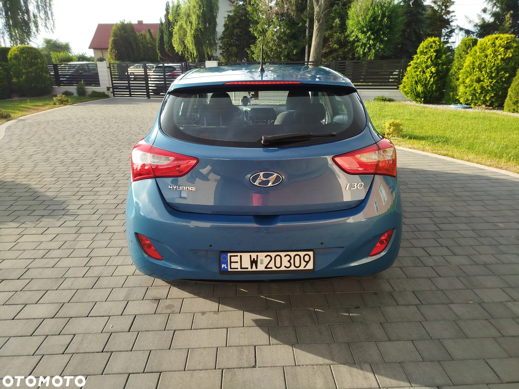 Hyundai i30 1.6 CRDi Premium - 17