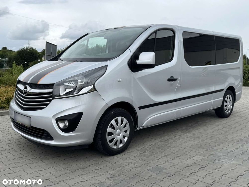 Opel Vivaro - 17