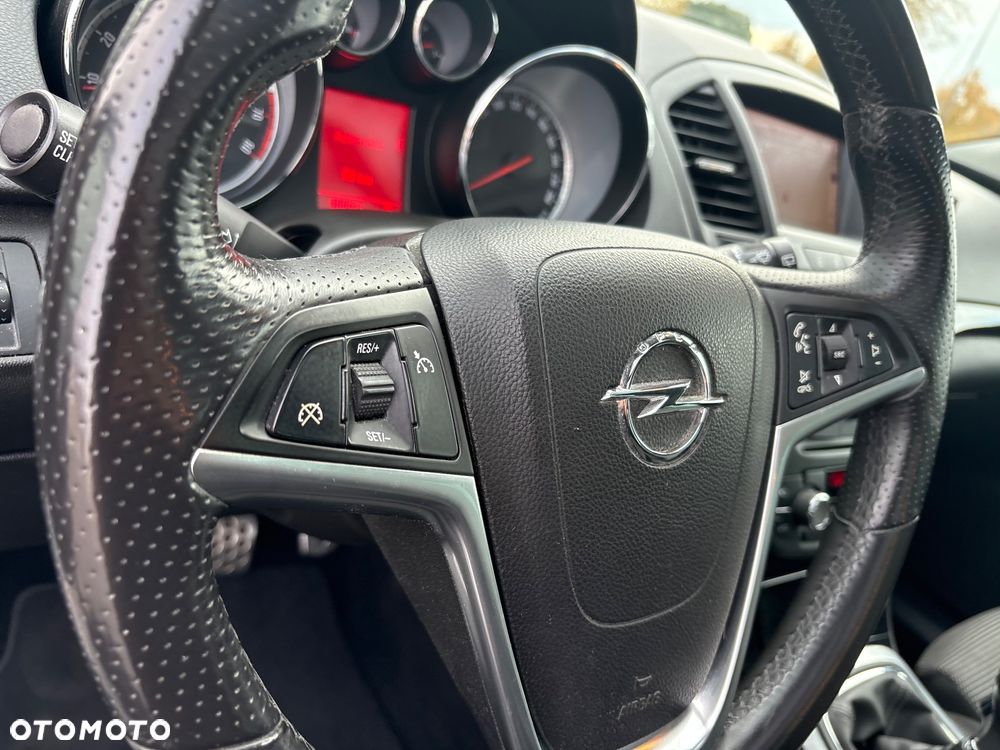 Opel Insignia 1.6 T Cosmo - 25