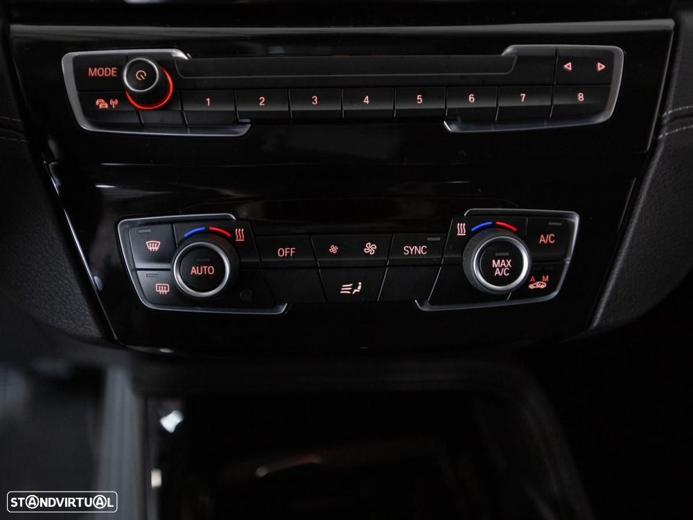 BMW X2 25 e xDrive - 24