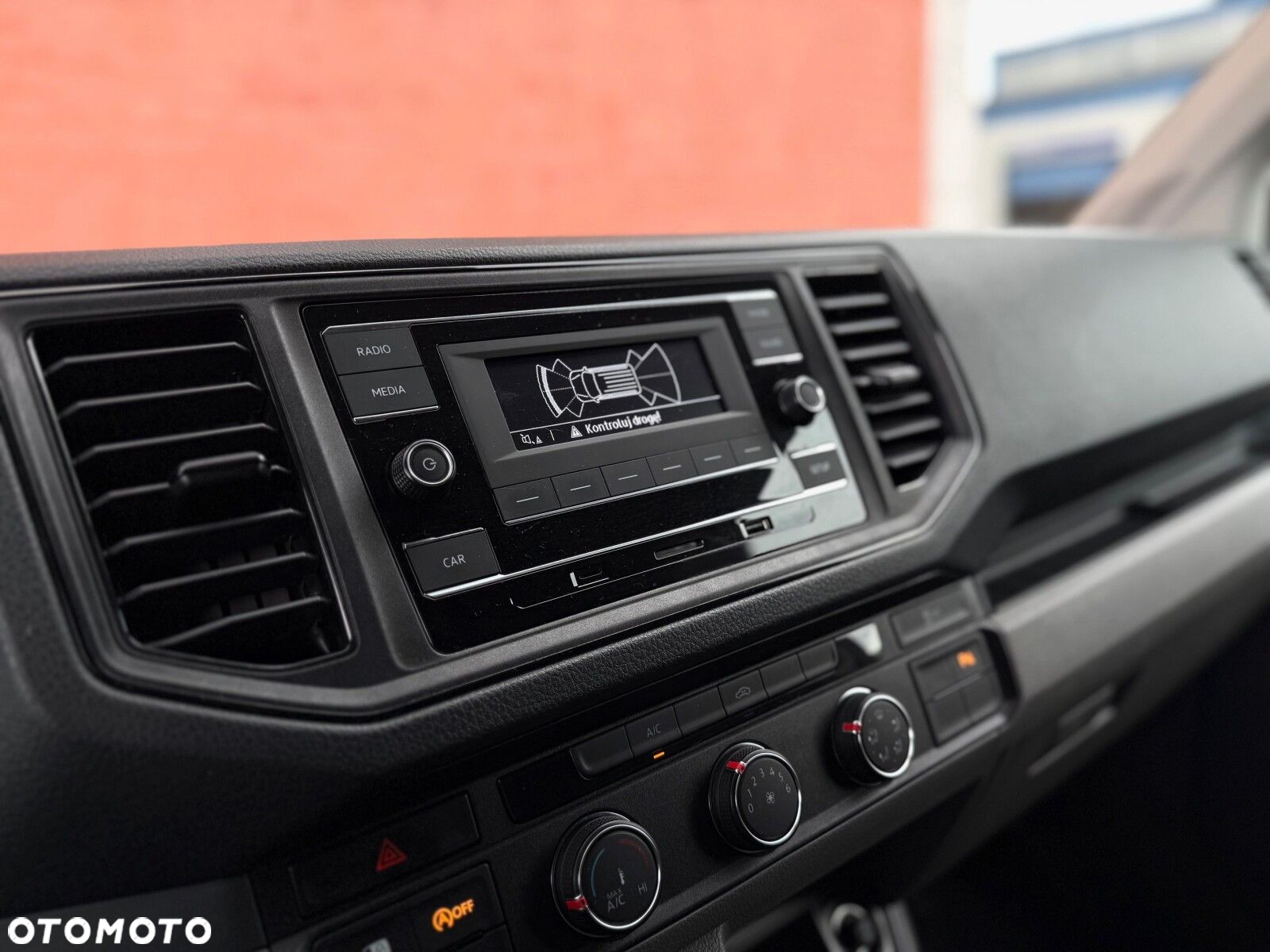 Volkswagen Crafter 35 furgon 140KM 3640 - 20