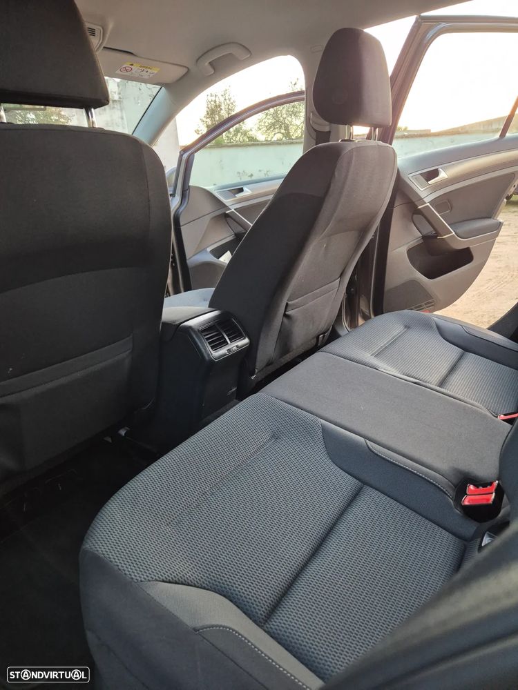 VW Golf Variant - 15