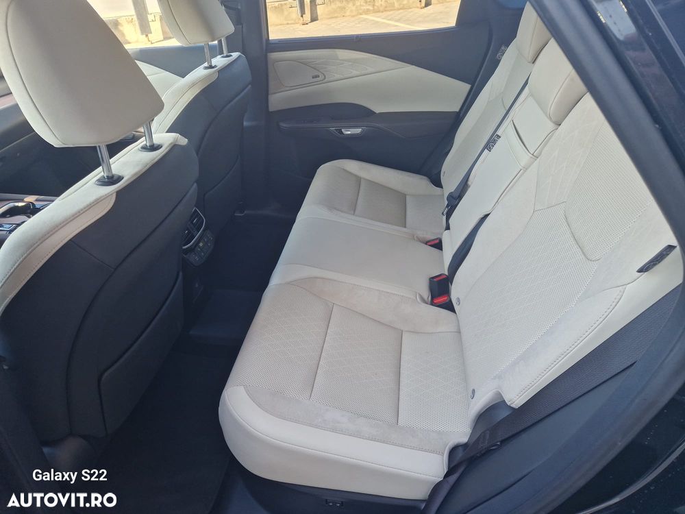 Lexus Seria RX 450h+ E-Four PHEV Luxury - 23