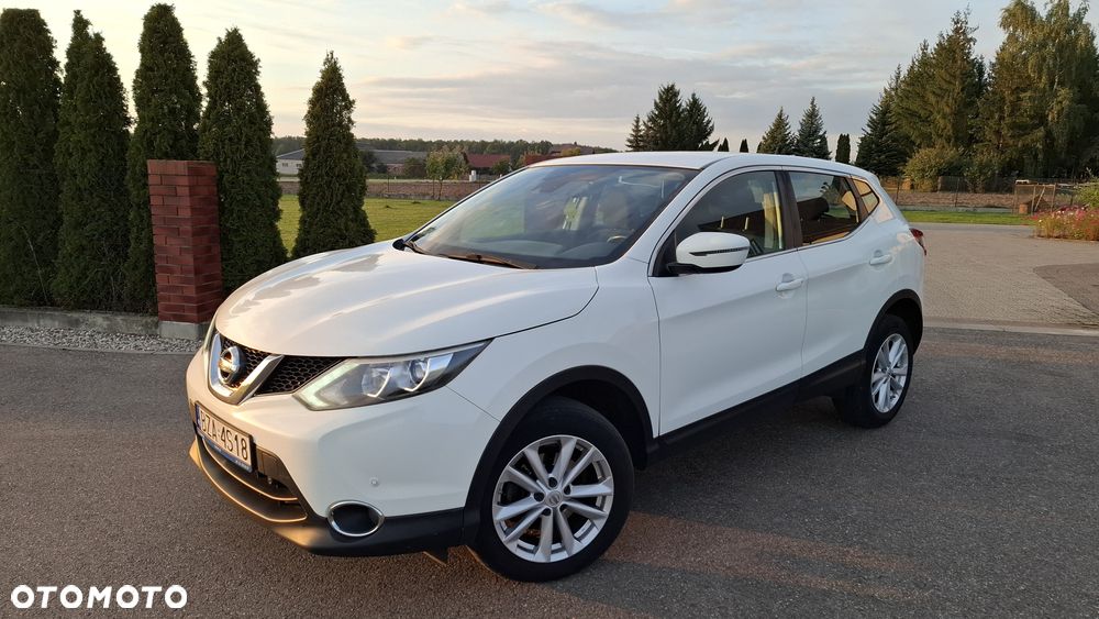 Nissan Qashqai 1.6 DCi Acenta EU6 - 1