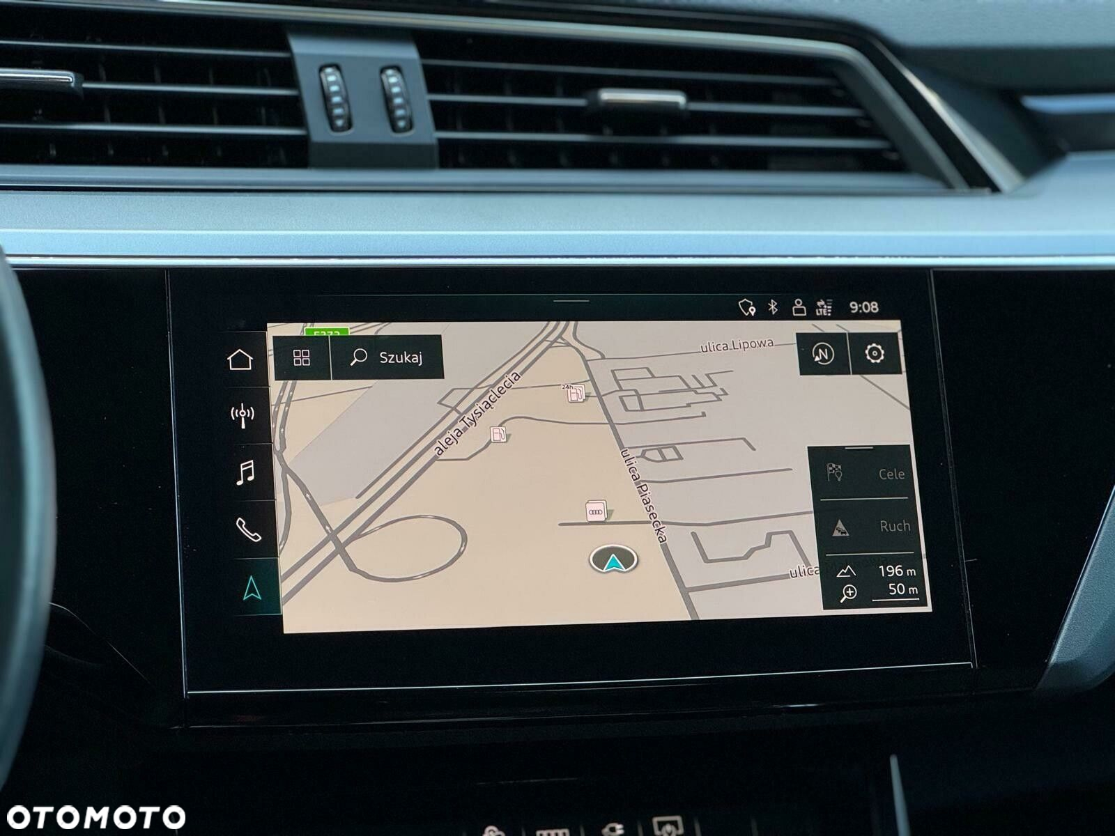 Audi e-tron - 19