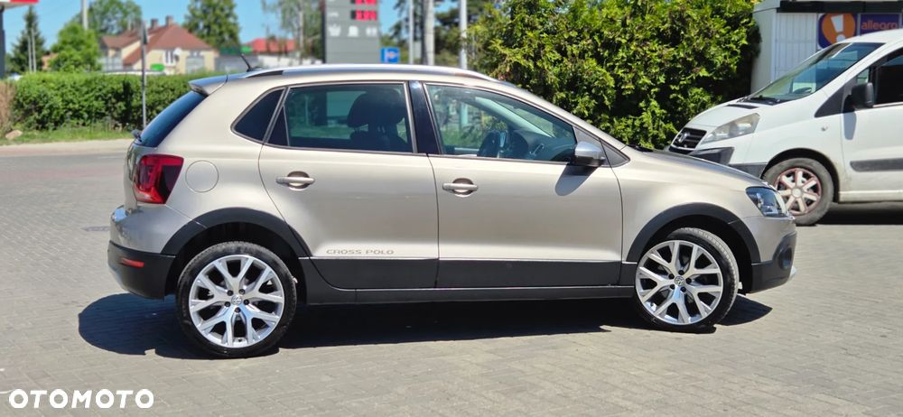 Volkswagen Polo Cross - 16