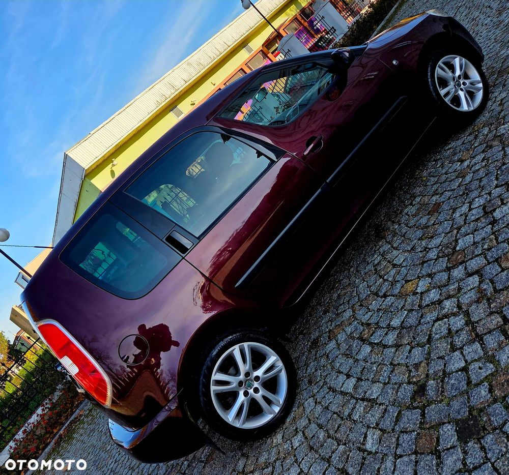 Skoda Roomster 1.6 16V Comfort - 19