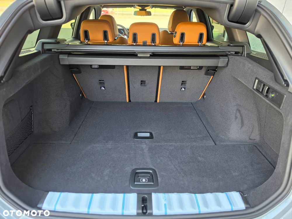 BMW Seria 3 320d xDrive mHEV M Sport - 35