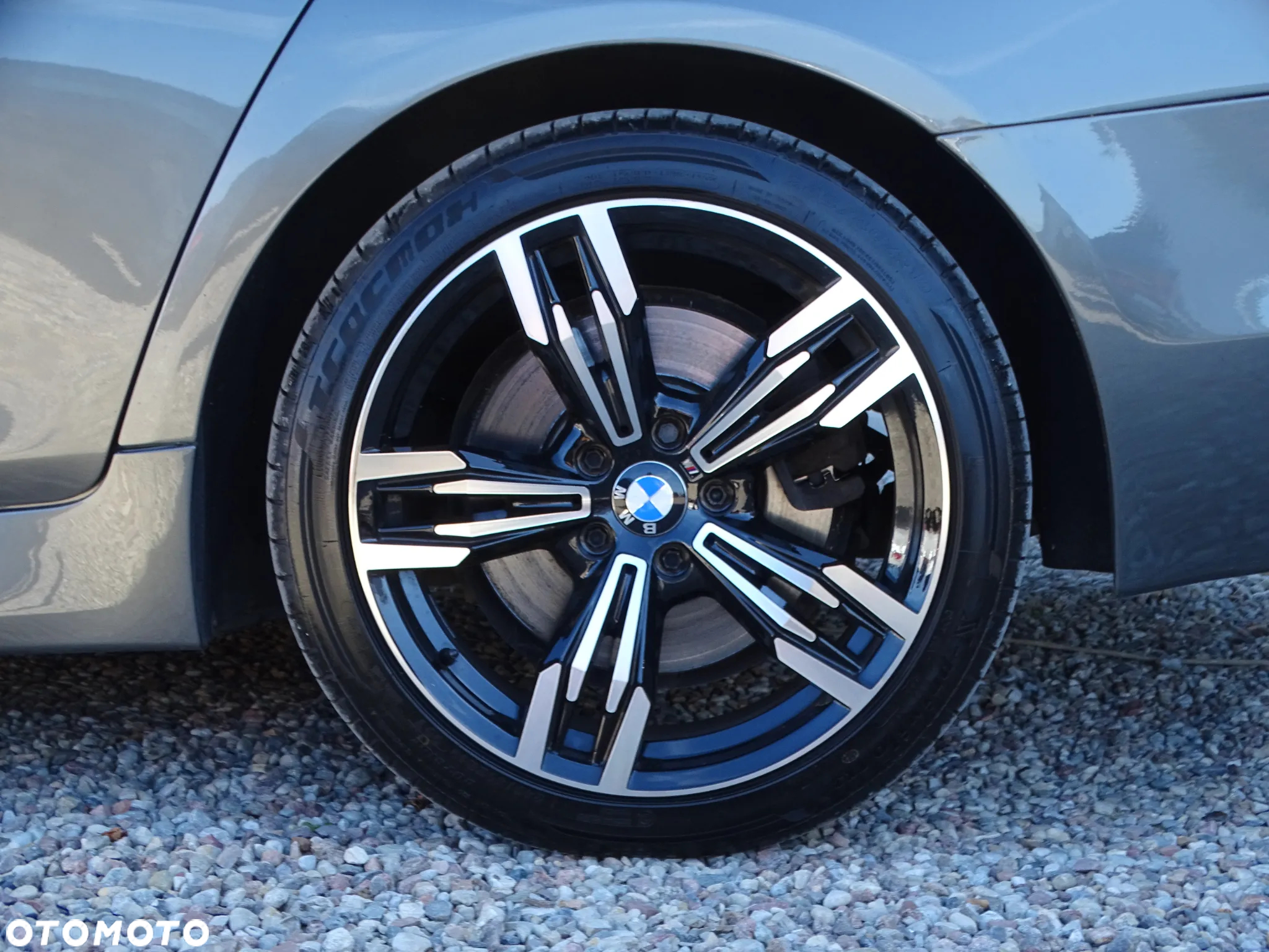 BMW Seria 5 530d xDrive Touring Sport-Aut - 28