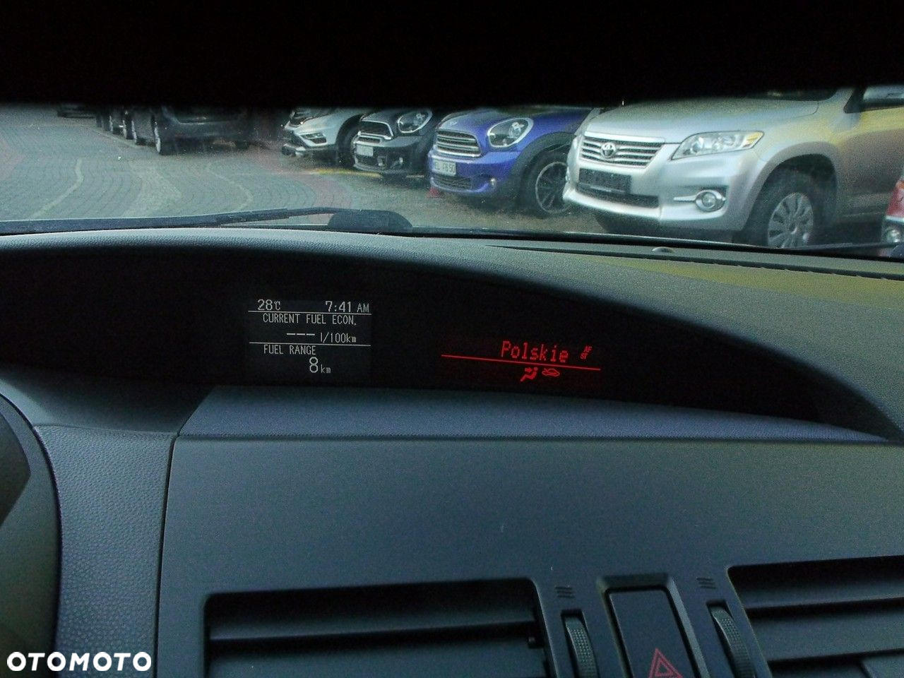 Mazda 3 2.0 Exclusive + - 24